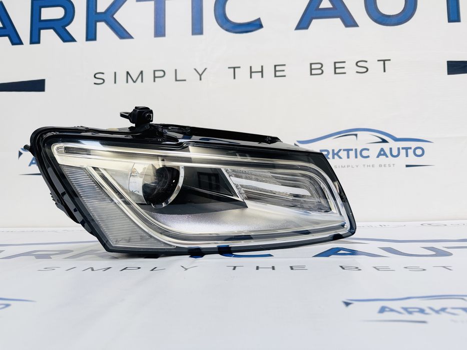 Far dreapta xenon Audi Q5 facelift dupa 2012 cod 8R0941044C