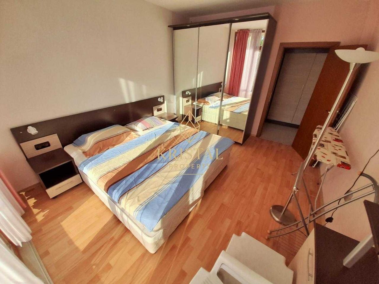 Продава се Тристаен апартамент в к.к. Слънчев бряг - 75 кв.м за 1067 €/кв.м - Снимка #6