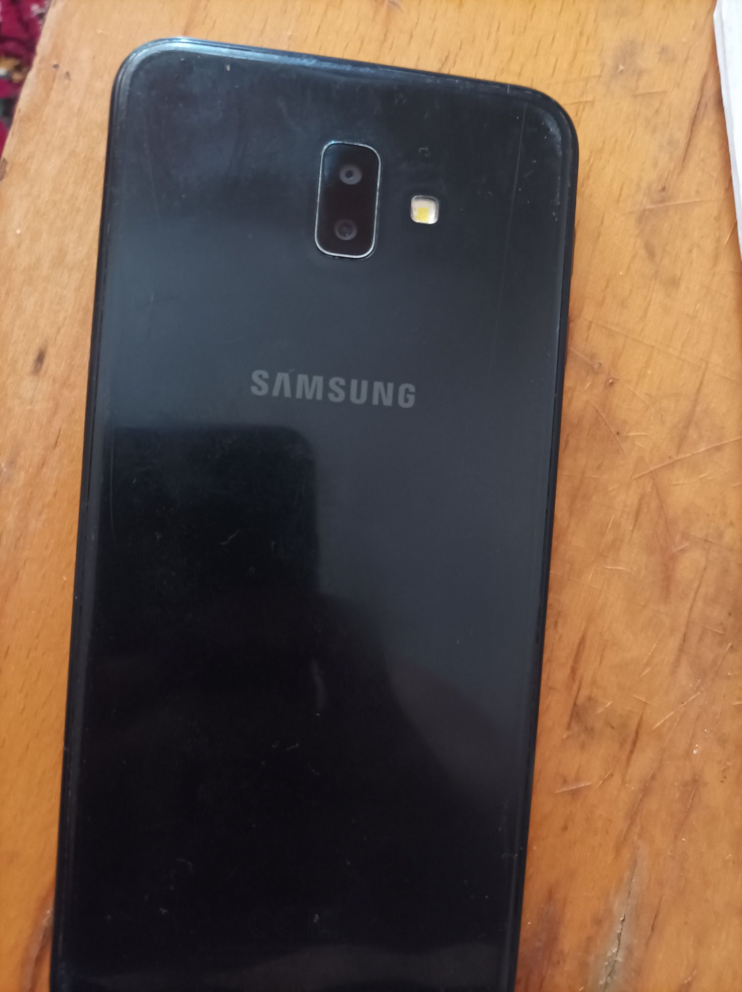 Samsung Galaxy j6+ 32gb