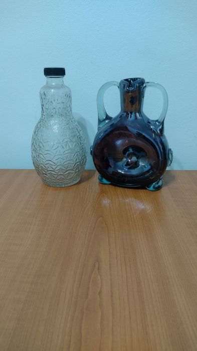 3 . Sticle , pahare , carafa , țoiuri, untieră , plosca bota