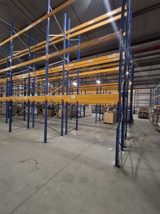 Rafturi metalice industriale