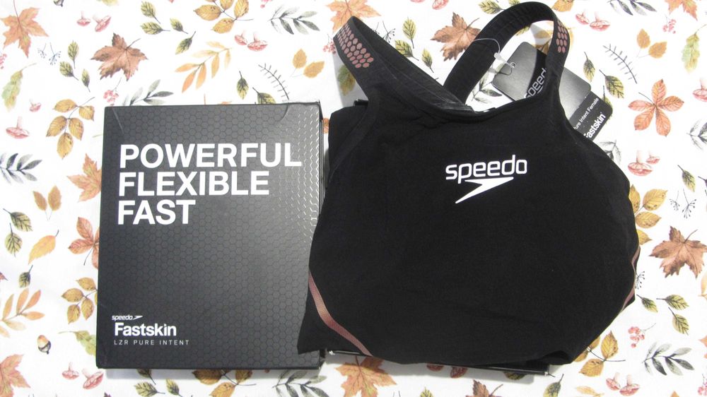 Нов SPEEDO Fastskin LZR PURE INTENT Closedback размер 30
