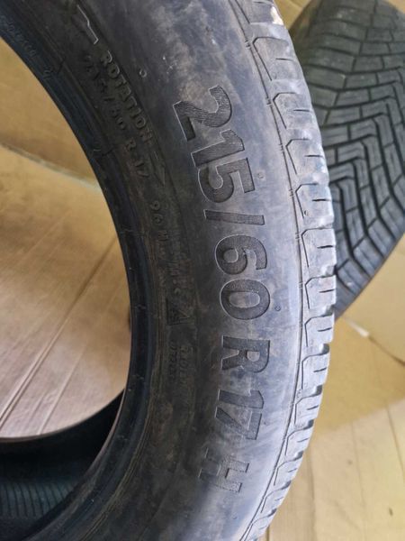 2 Continental R17 215/60/ 
всесезонни гуми 
DOT4120
