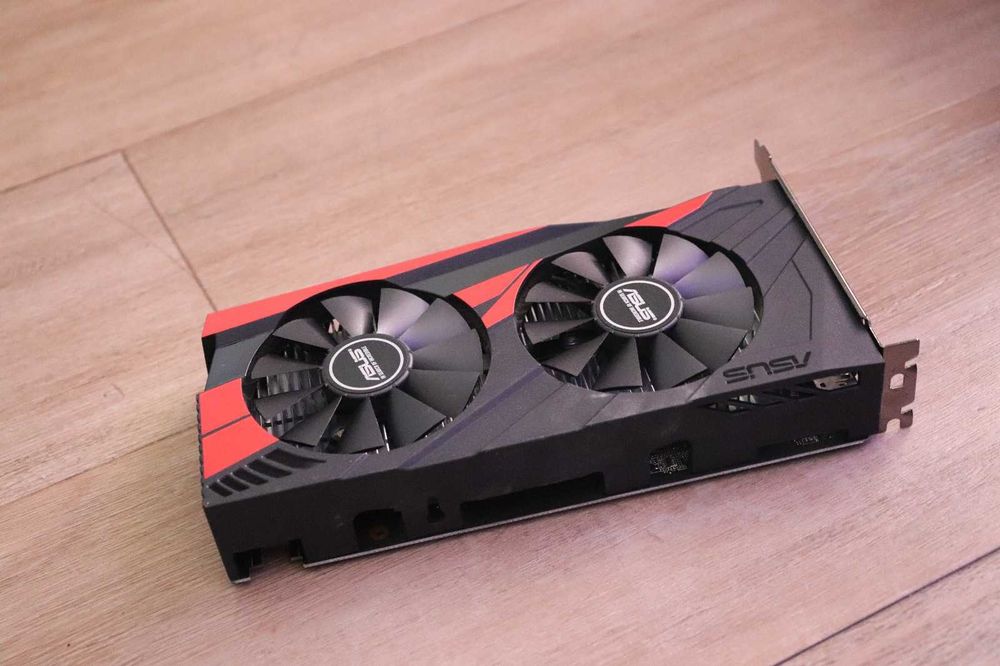 Asus Expedition GTX 1050ti 4GB