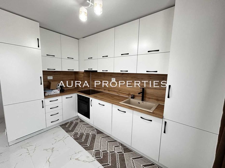 Дава се под наем Тристаен апартамент в Разград, Житница - 80 кв.м за 612 € - Снимка #2