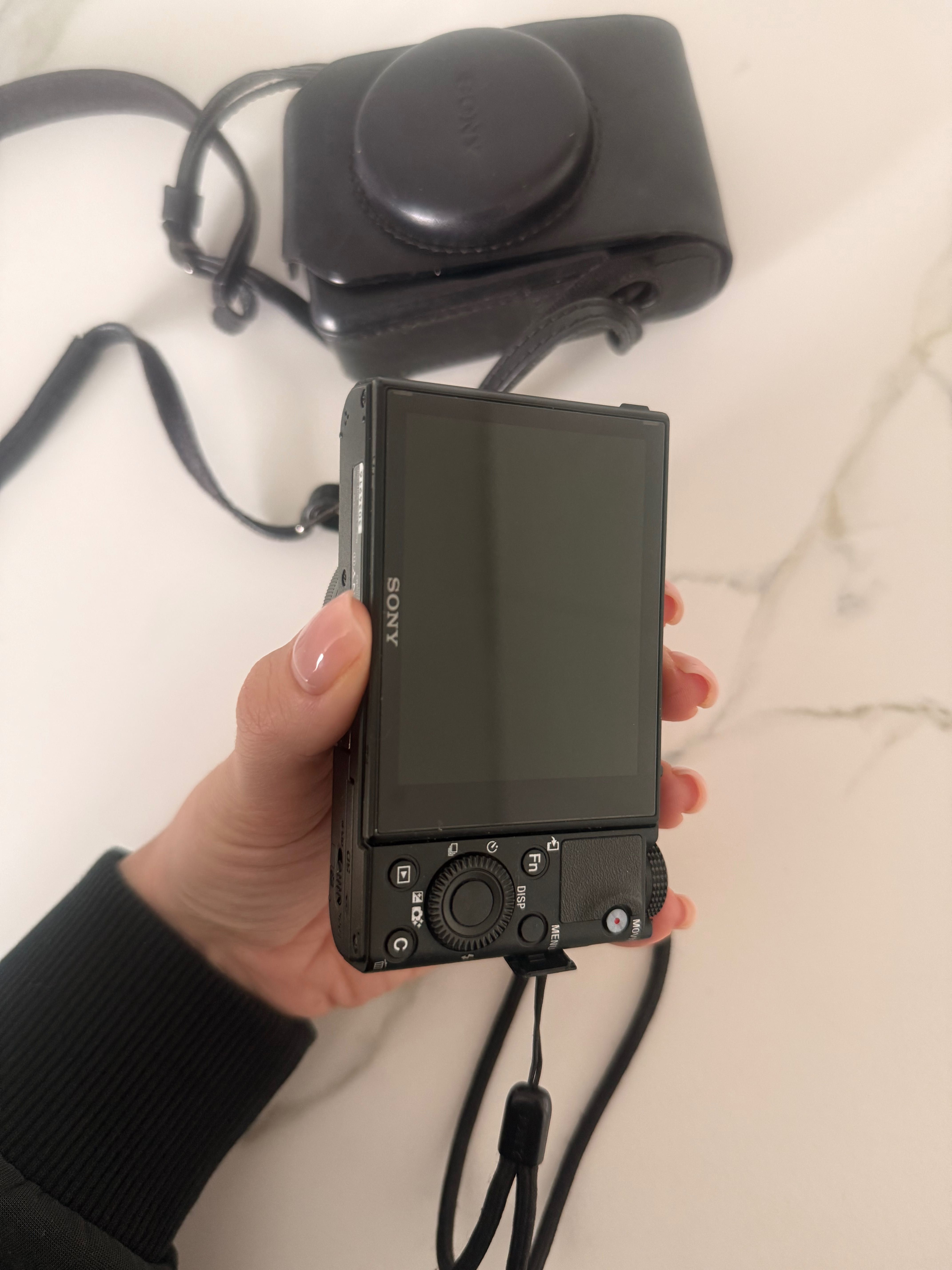 Sony RX100 III отлично състояние