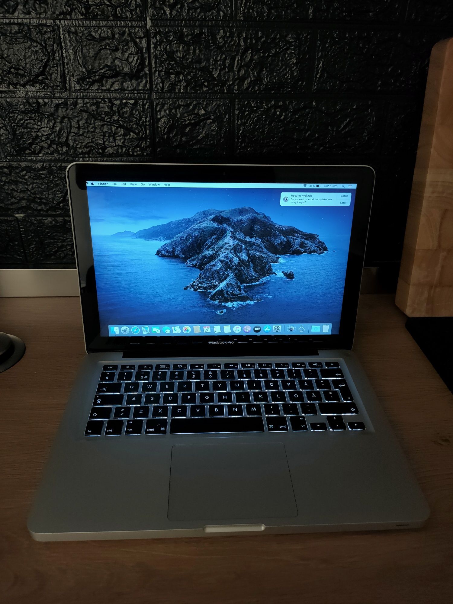 MacBook Pro 13" Intel i5 cu 2TB SSD si 16GB RAM (Apple iMac Air)