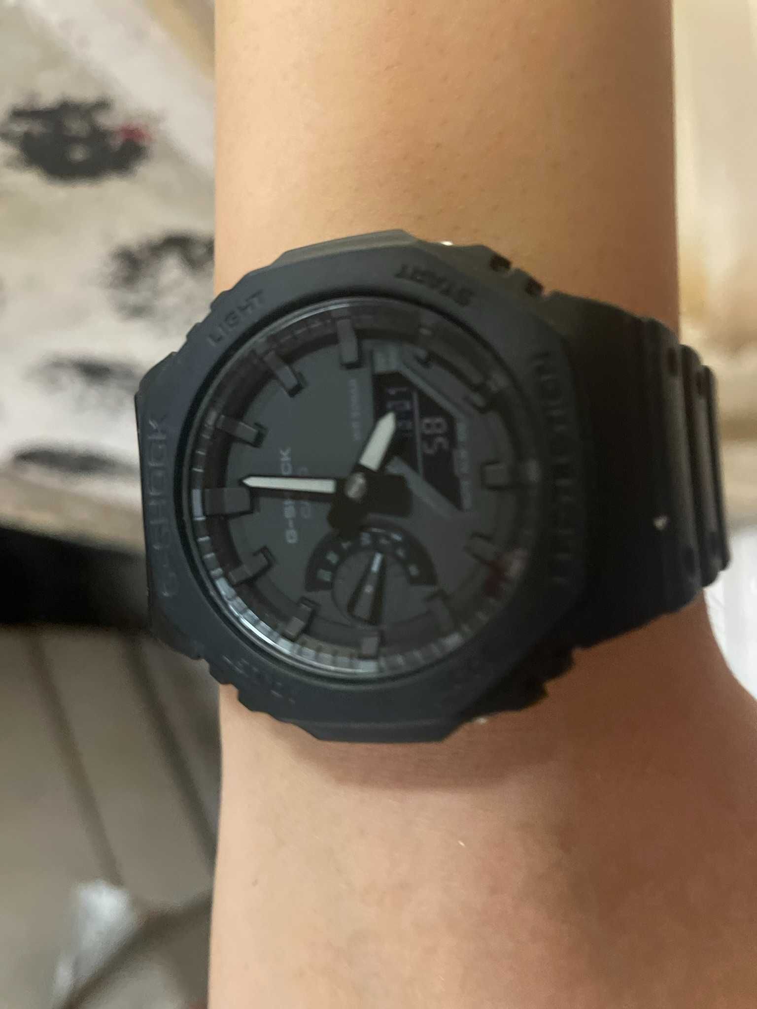 Часовник Casio G-Shock GA-2100-1A1