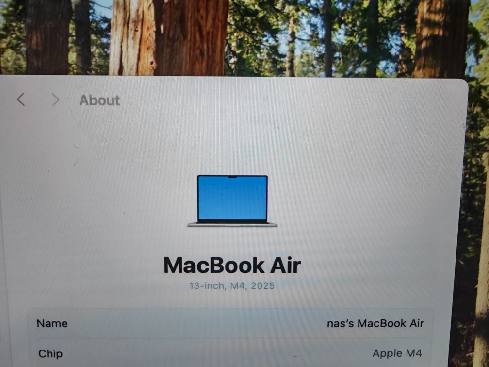 Като нов Macbook Air 13" M4 16 GB RAM 256 GB
