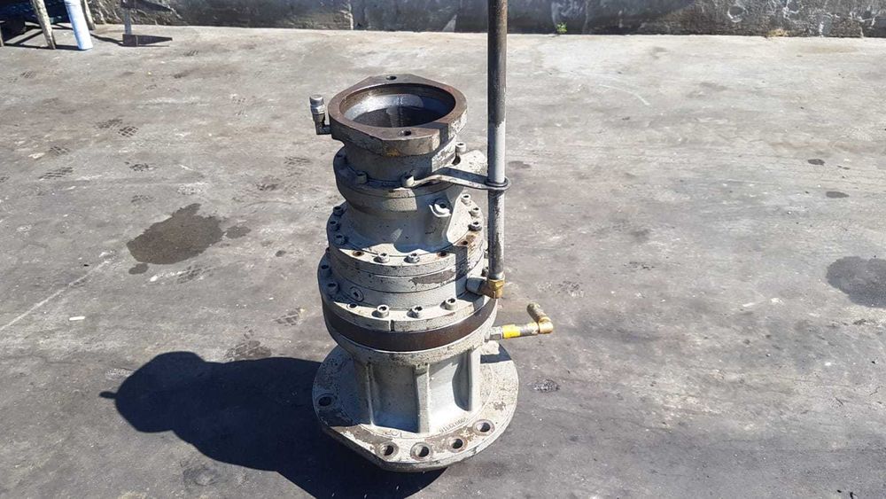 Reductor rotire hidromotor rotire excavator Komatsu PC200 , PC210 - 6K