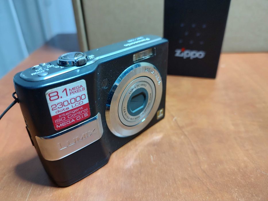 Aparat foto digital Panasonic DMC-LS80  negru