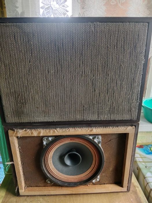 Продам колонки басовитые