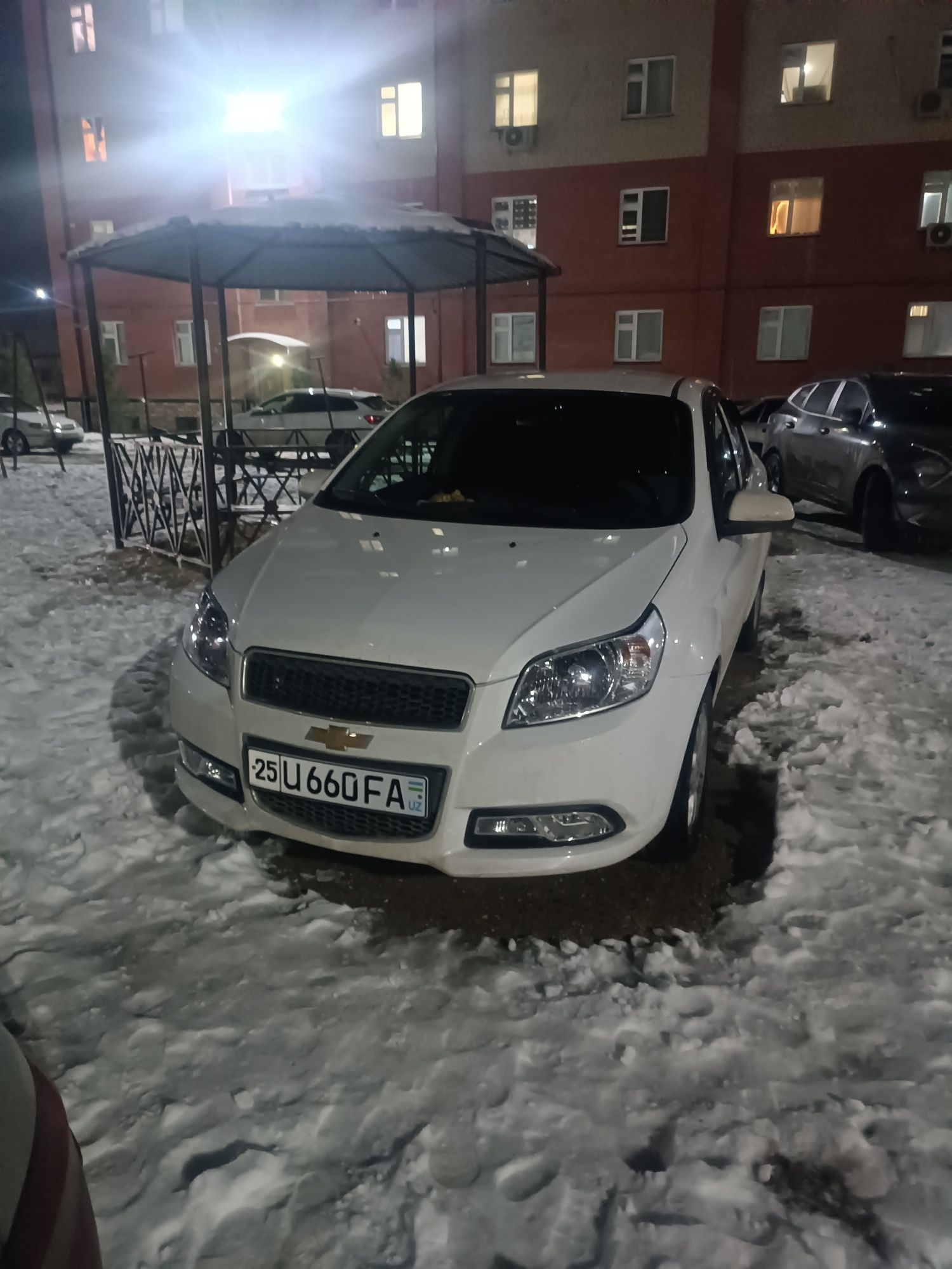 Shevrolet Neksiya 3. Avtomat. 64000 km halol. Kraskazi toza.gaz 4pakal