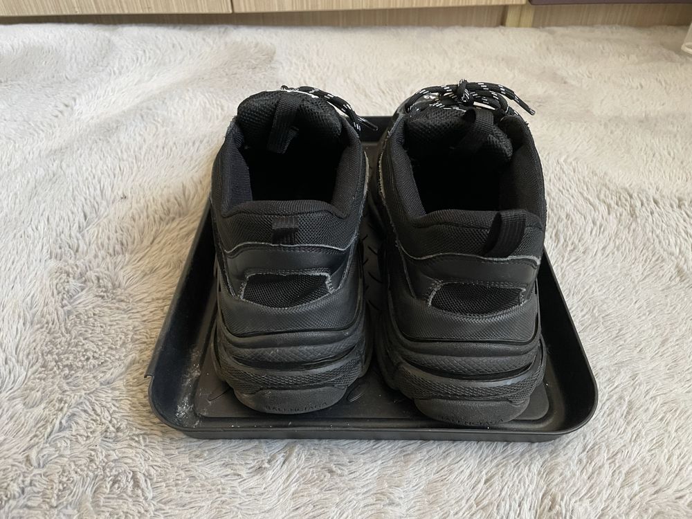 Balenciaga Triple S