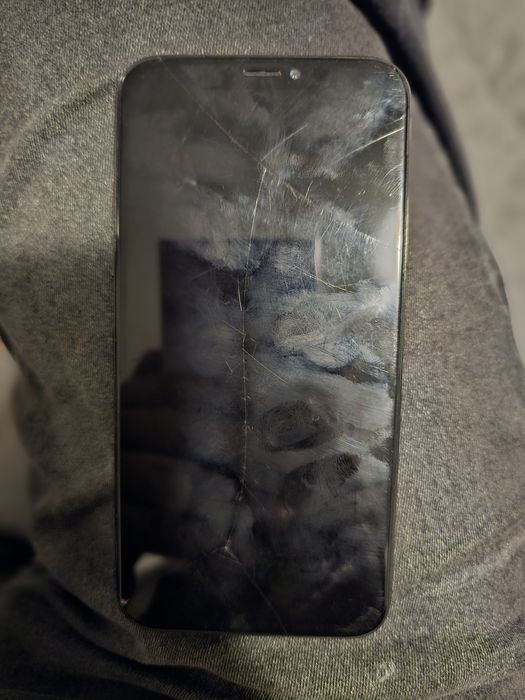 Iphone X  Черен-64GB
