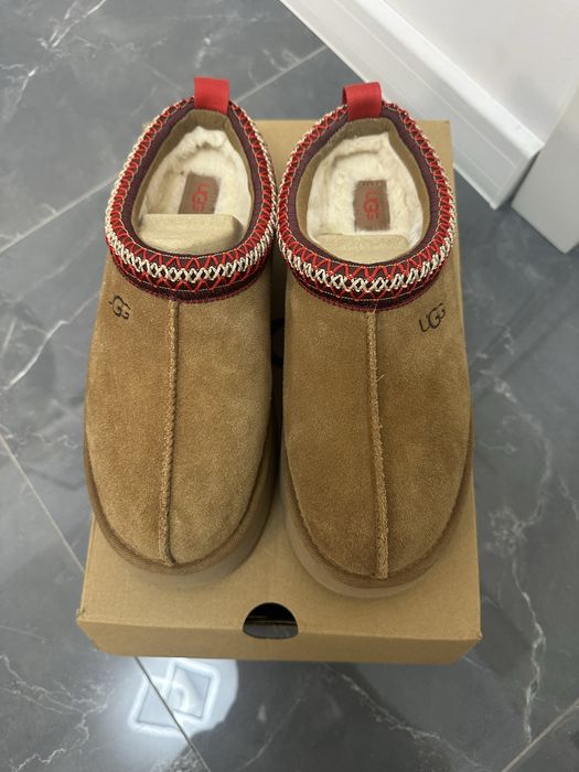 Cizme Ugg Tazz marimea 39