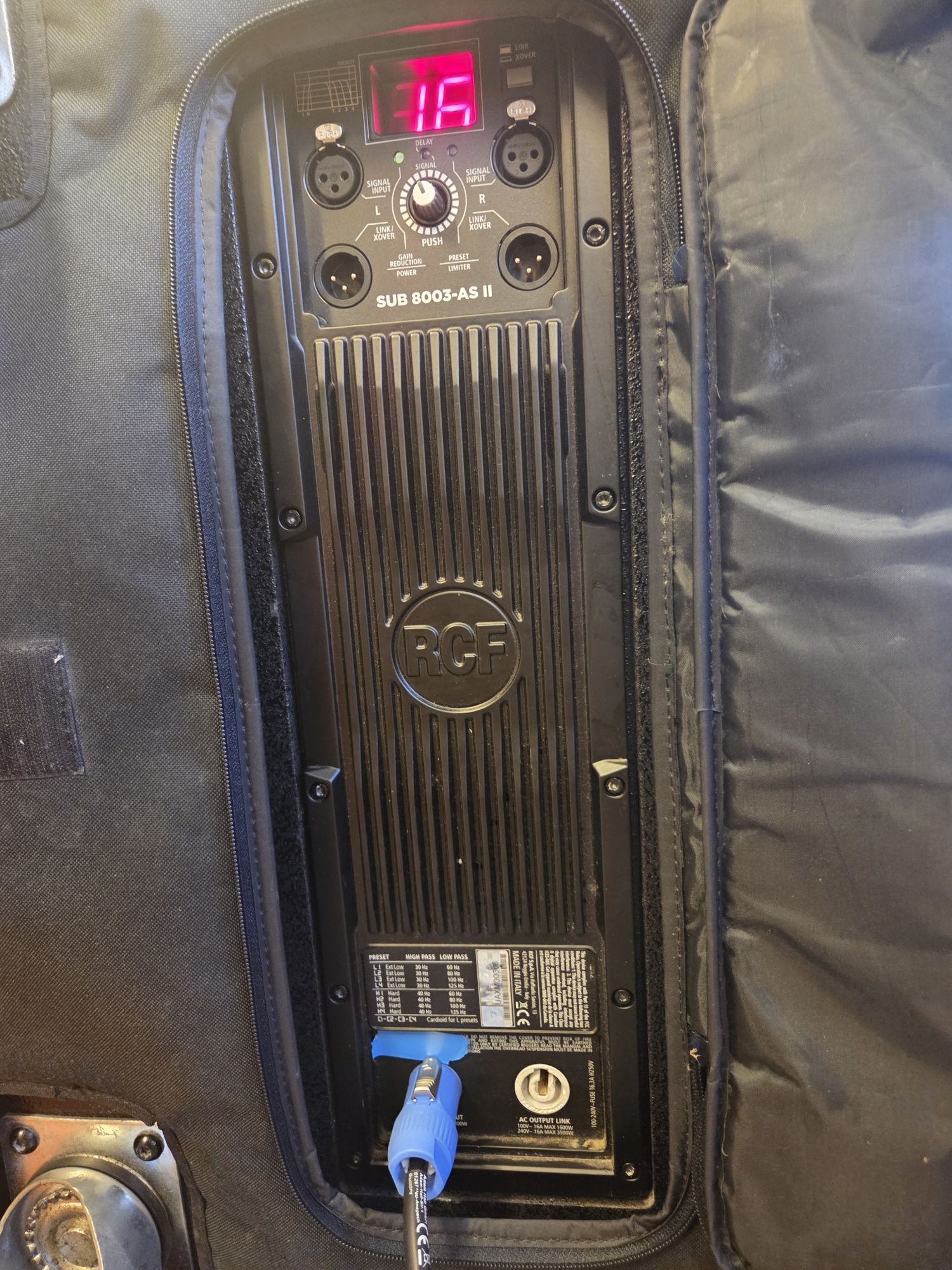 Vamd boxe RCF 8003 AS 2
