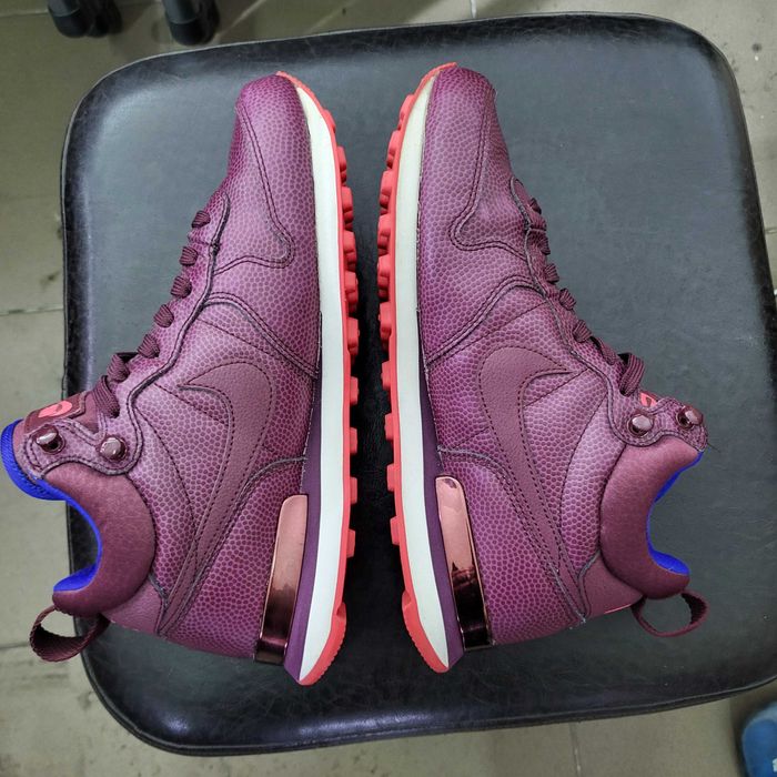 Nike W internationalist mid lthr