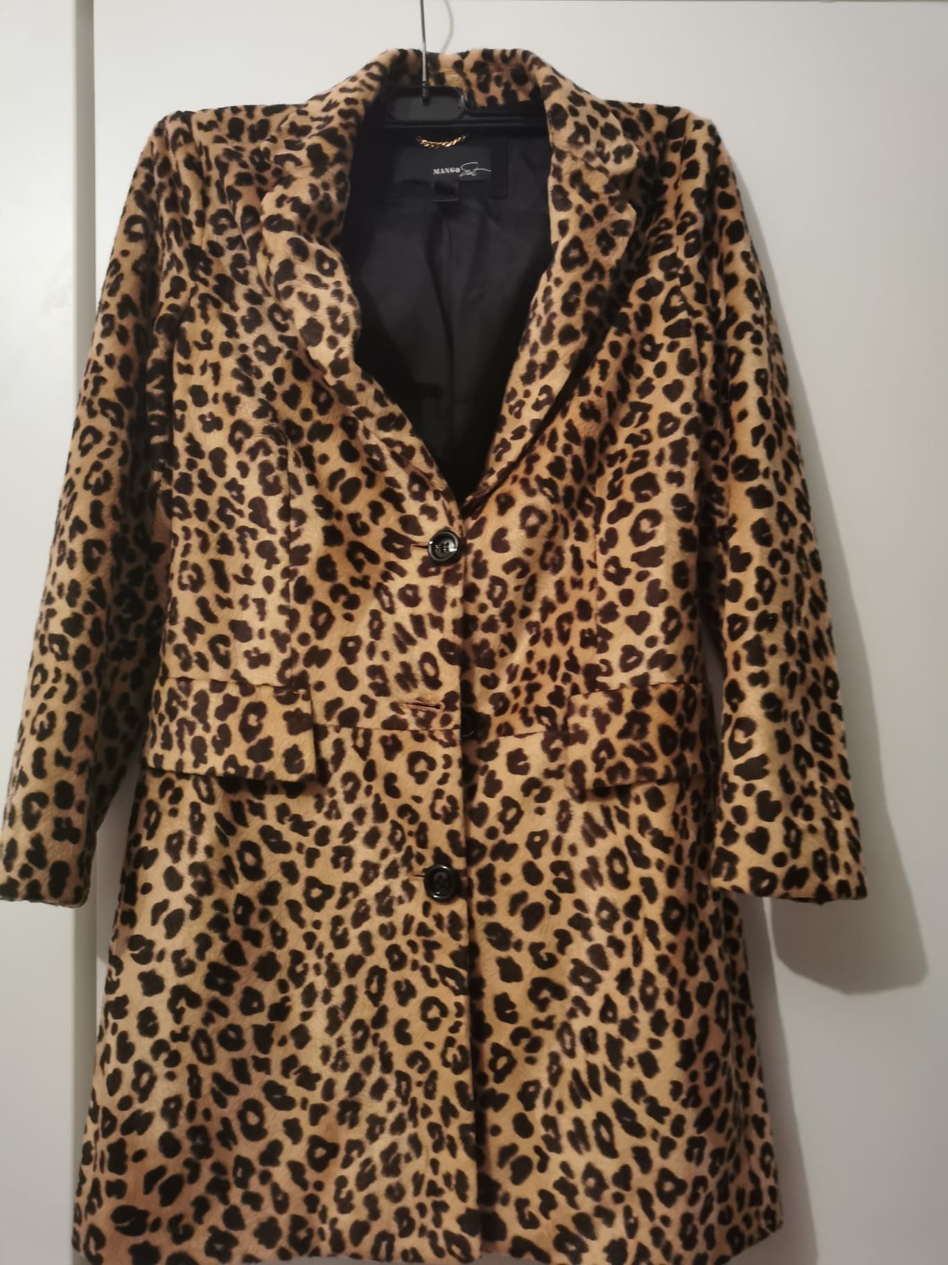 Palton animal print MANGO