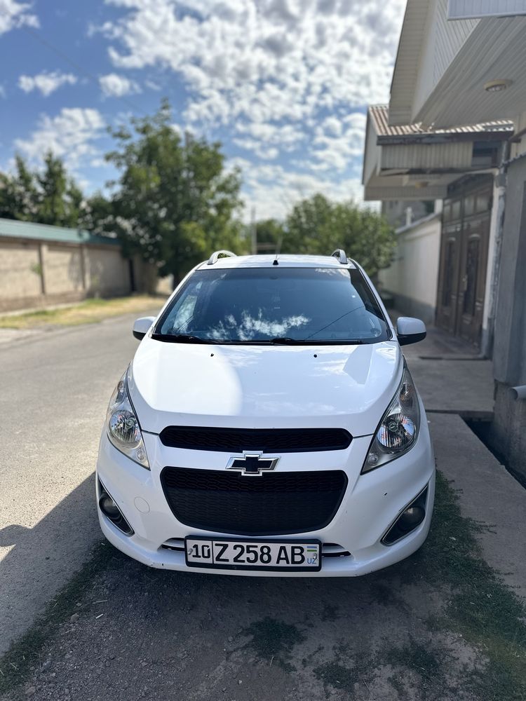 Chevrolet Spark sotiladi