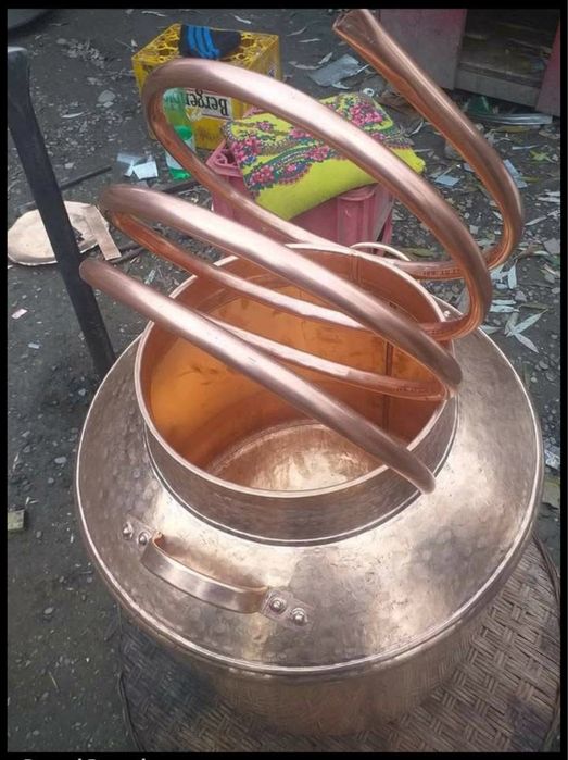 Vand cazane de facut tuica