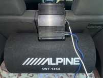 Vând stație subwoofer
