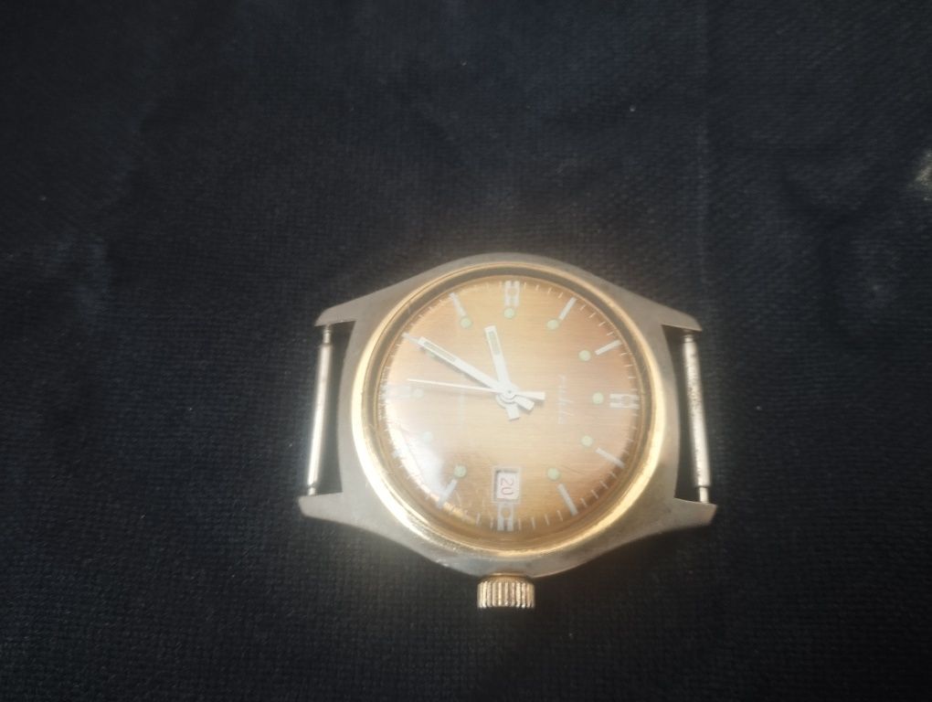 Немски позлатен часовник Ruhla anti-magnetic Made in GDR