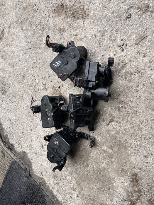 Моторче вихрови клапи Mercedes Om 642 / W221 , W164, W212, W204, W211