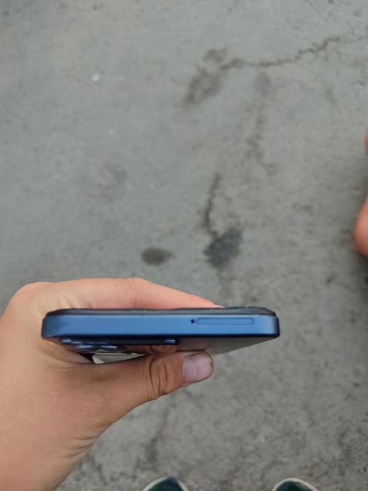 Vivo y 35 128 GB qora