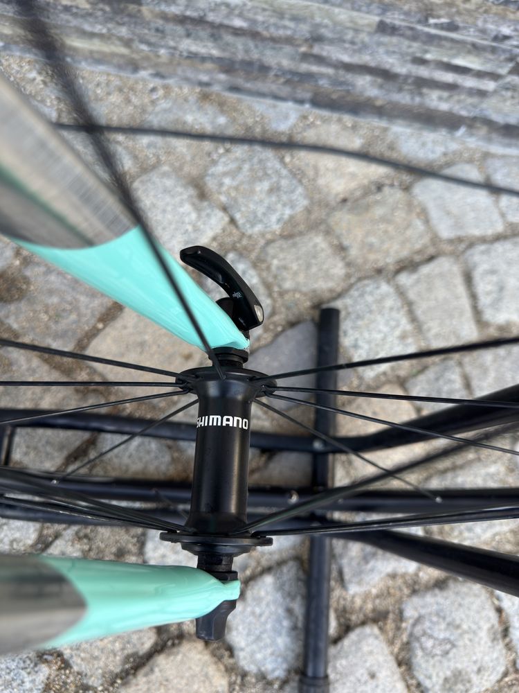 Шосеен велосипед Bianchi via nirone 7 размер: 28/55см