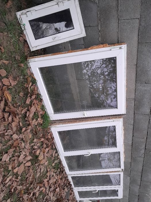 Vând 4 geamuri termopan