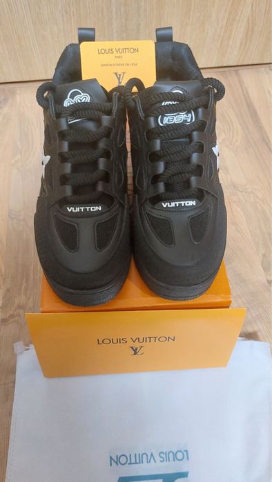 Продавам обувки Louis Vitton Skates