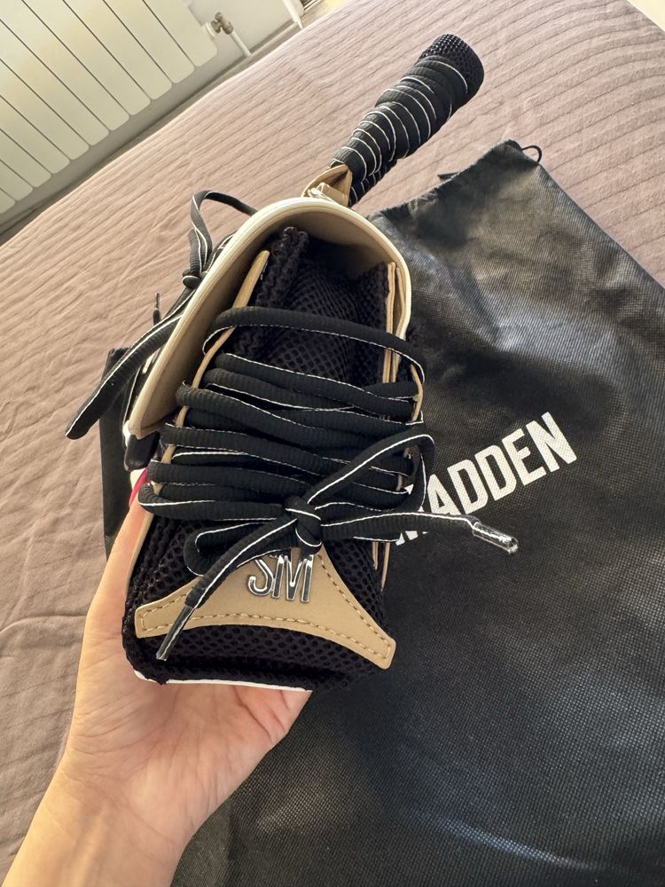 Оригинална дамска чанта Steve Madden