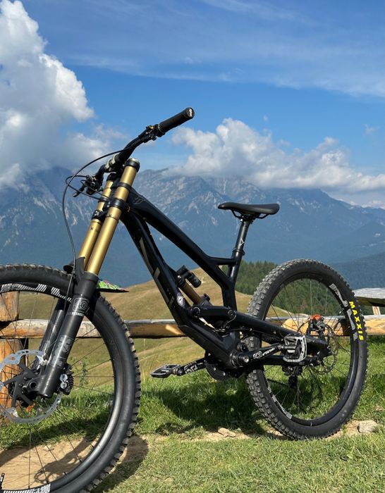 Yt Tues Cf Pro Race 2016 L