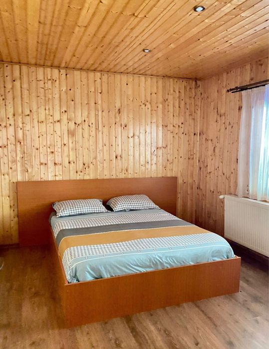Cabana de inchiriat