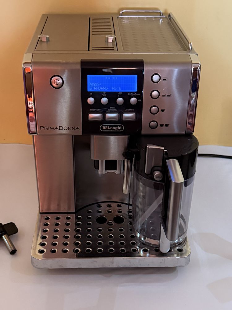 Espressor Delonghi ESAM 6600 (PRIMADONNA)