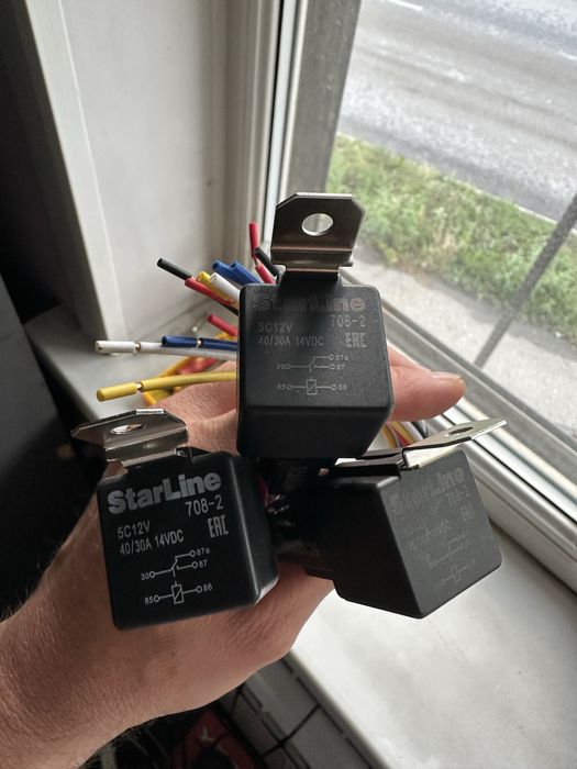 Реле автомобильные Starline с колодкой новые