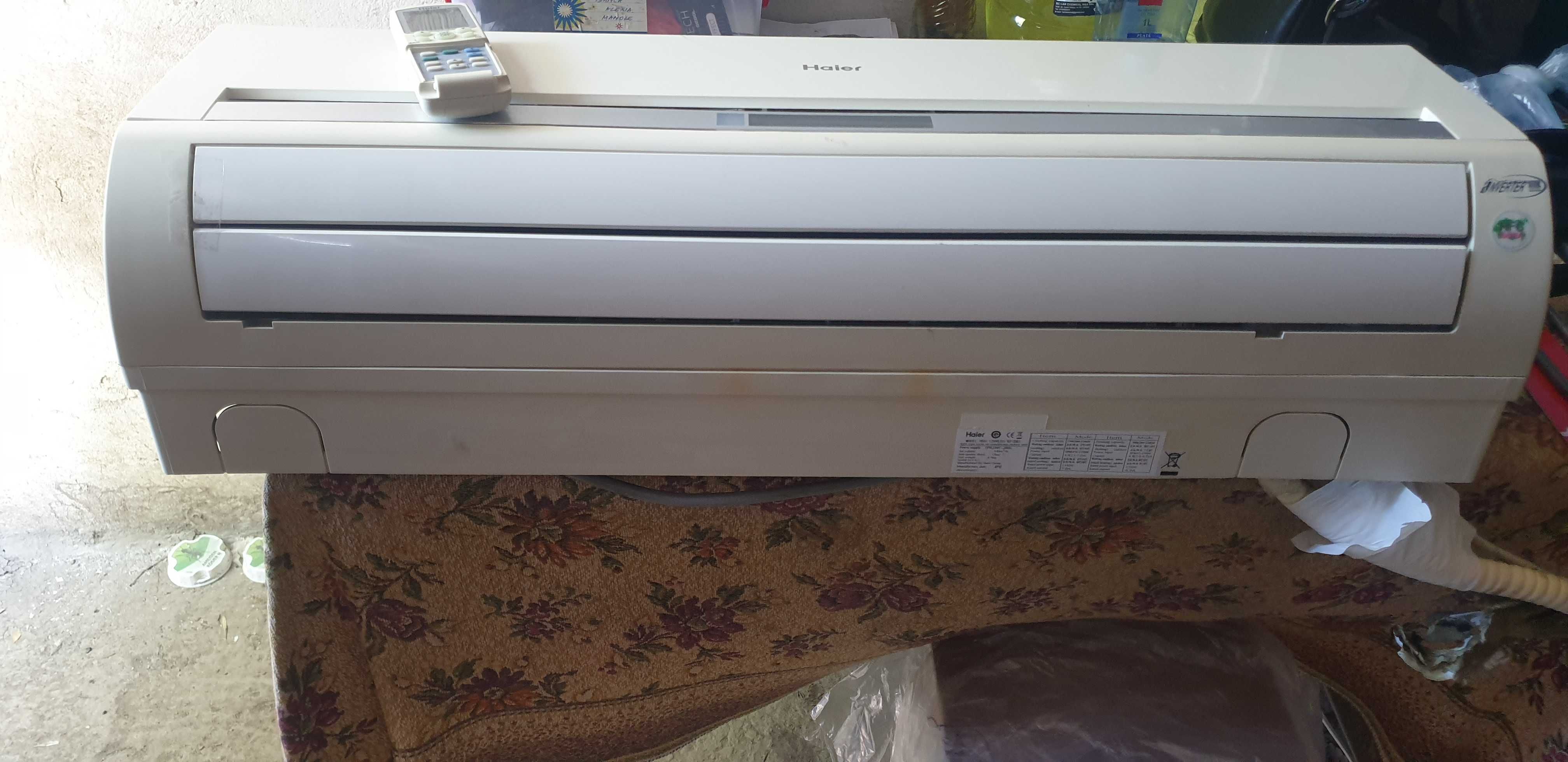 Aer conditionat HAIER HSU-12HVE03 12000 BTU/complet/functional/Galati