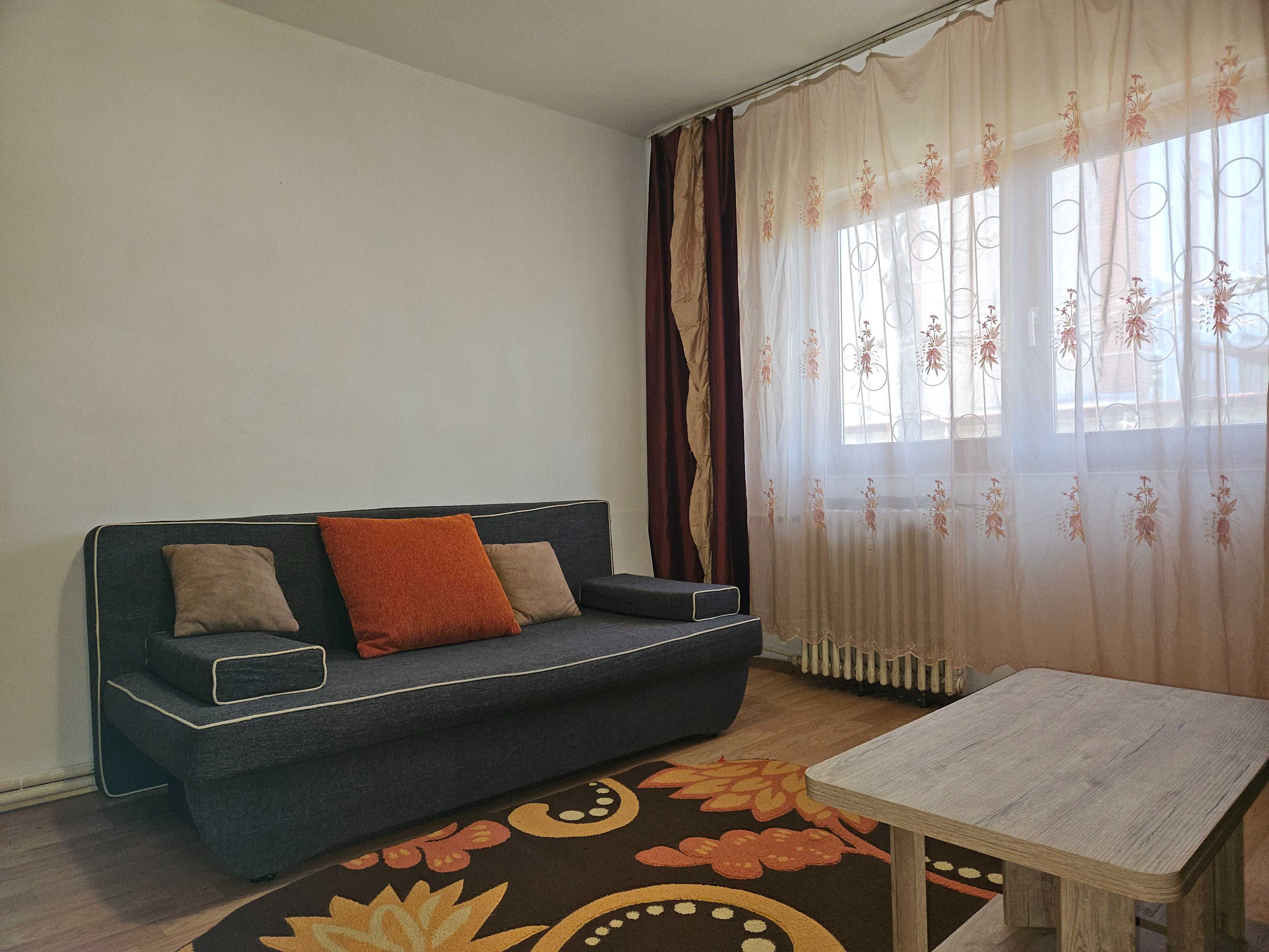 Garsoniera confort 1 de inchiriat, zona Centrala - Intim Arad