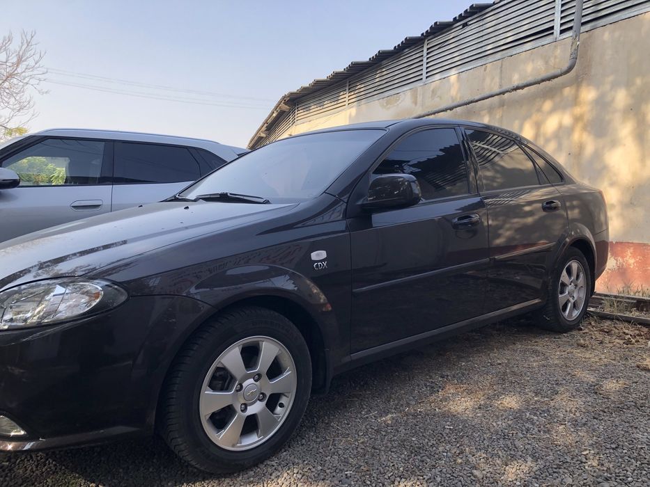 Gentra 2020 yil bir qol moshina ozimi nomimda xaydap yurgan moshinam .