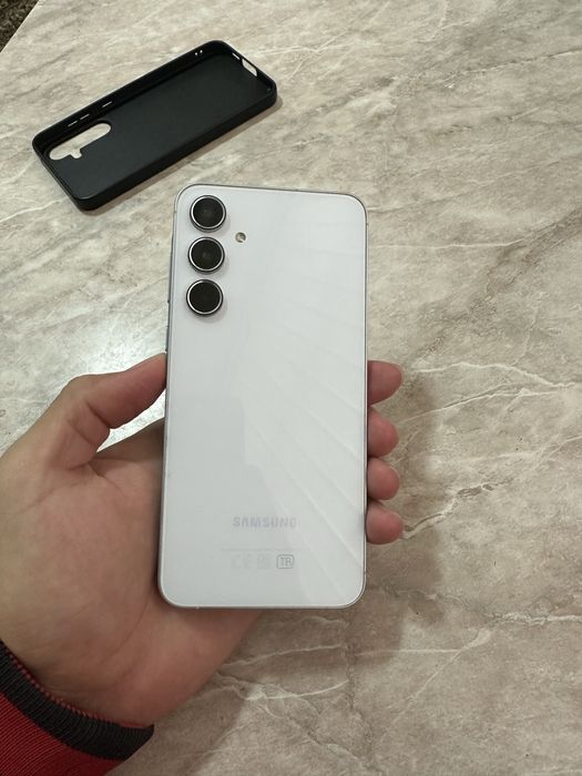 Samaung A55 5G 8/128gb yangi holatda