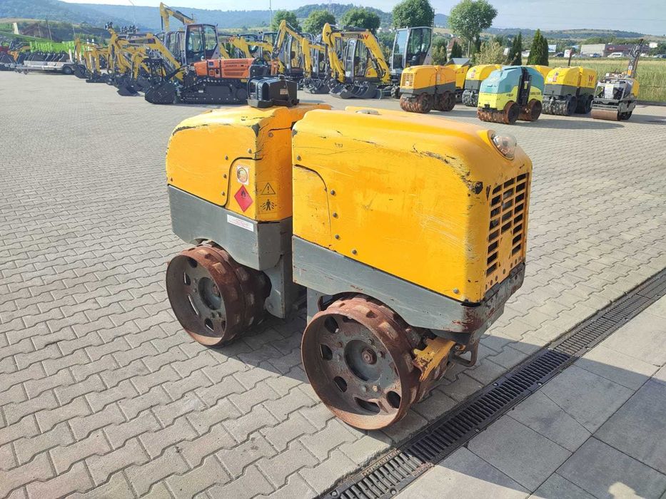 Cilindru vibro-compactor cu telecomanda Wacker Neuson RTK-SC3