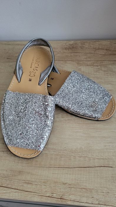 Sandale Avarcas marimea 38