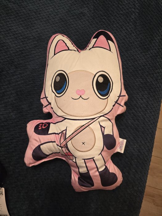 Perna Panda Matz-Gabby si pisicile