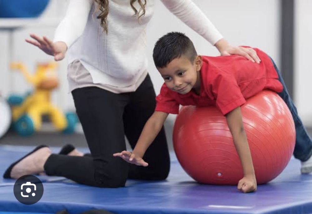 Kinetoterapie copii si adulti la domiciliu