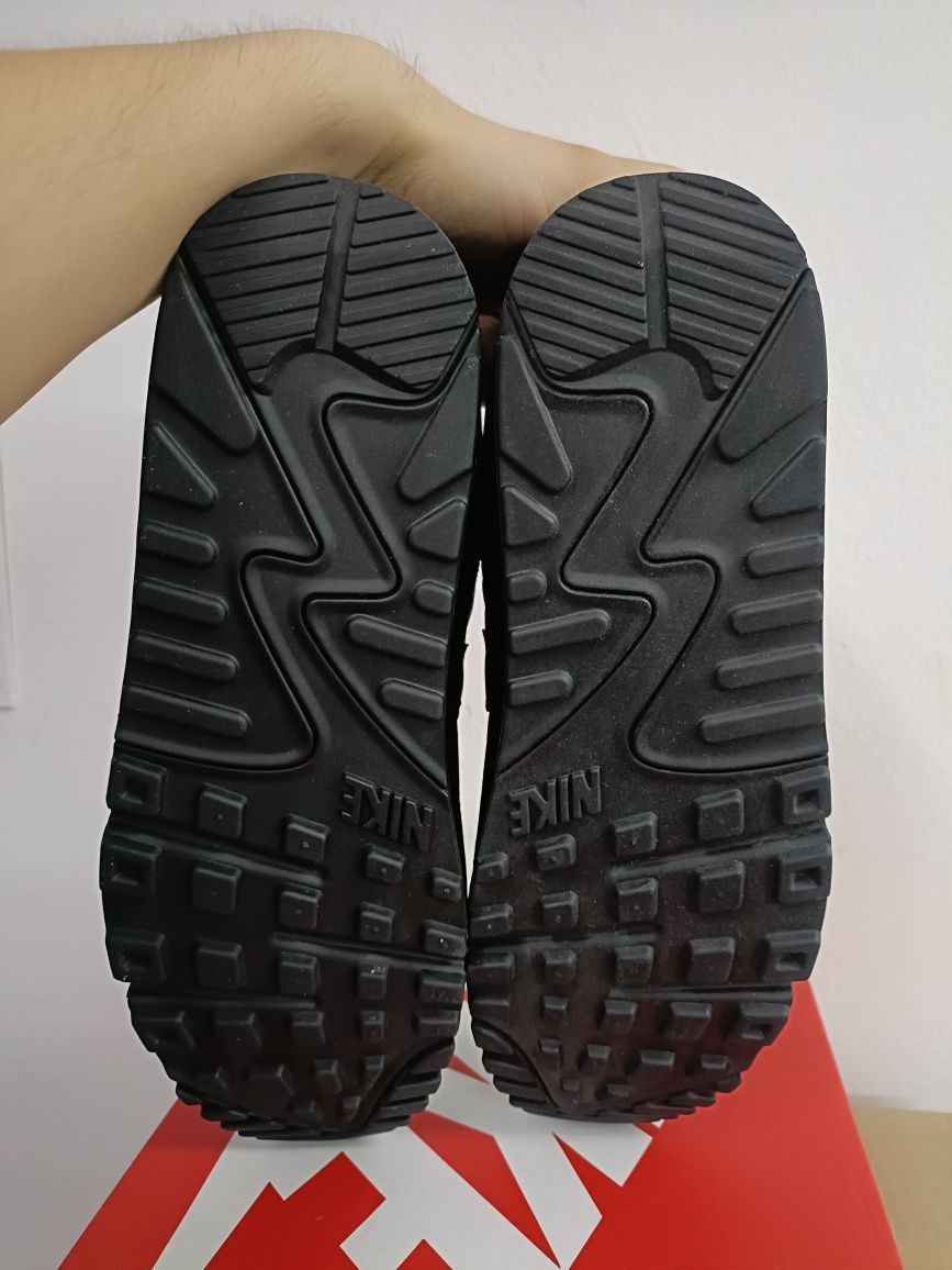 Nike Air Max 90 номер 44