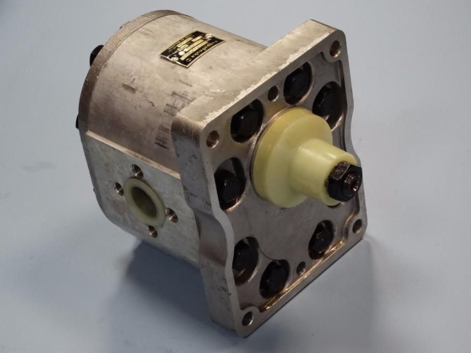 хидравлична помпа А 165 Х