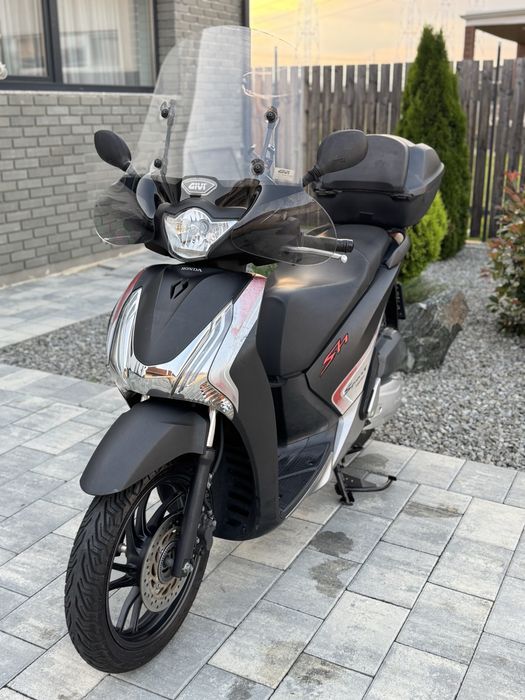 Honda Sh 125 i ABS categoria B