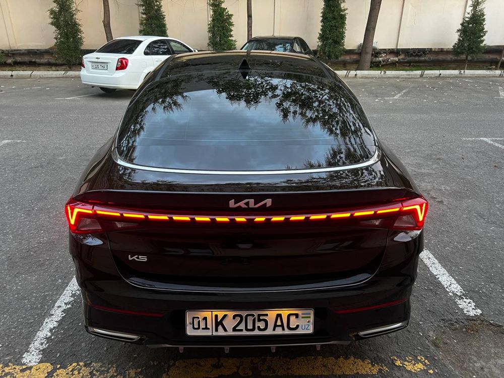 KIA K5 lux light