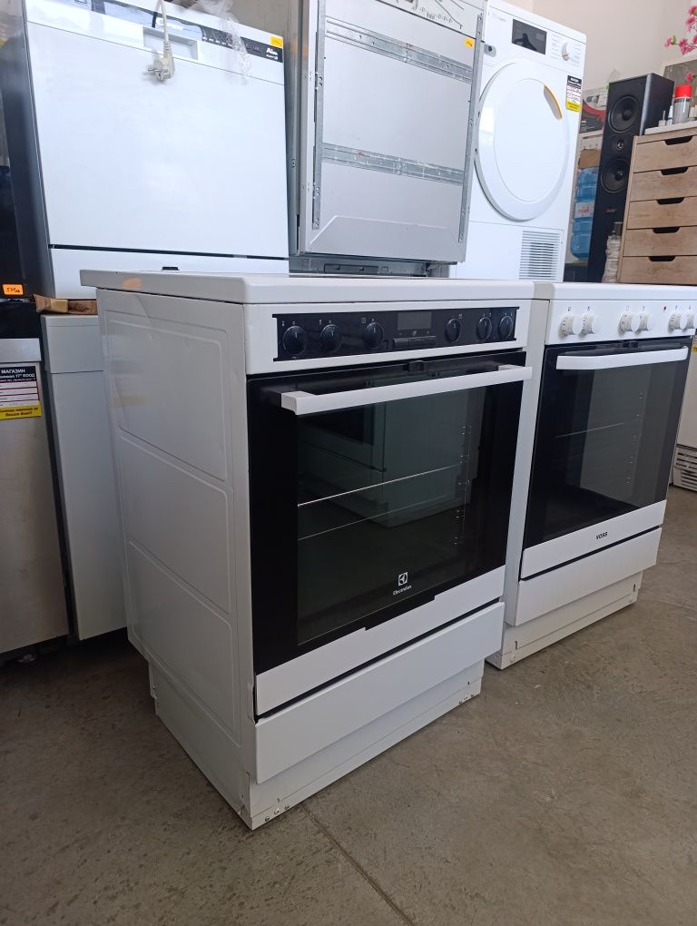 Индукциона Готварска печка Electrolux